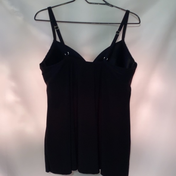 MIRACLESUIT Black WITH SILVER GOLD ACCENTS WO SIZE 14 UNDERWIRE SWIM TOP CLEAN - Picture 9 of 13